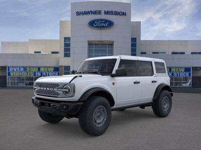 New 2025 Ford Bronco Badlands w/ Sasquatch Package