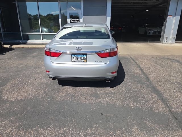 Used 2013 Lexus ES 350 w/ Luxury Pkg FWD image 16