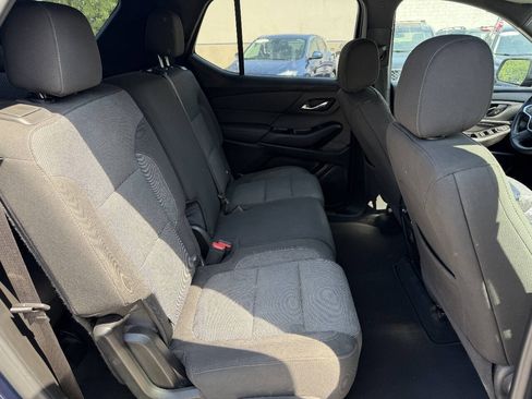 Used 2023 Chevrolet Traverse LT AWD/4WD image 22