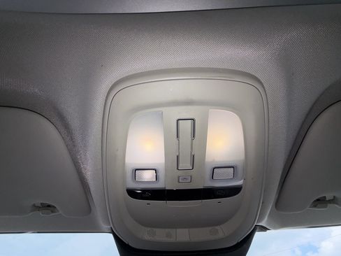 Used 2024 Volvo S60 B5 Core FWD image 12