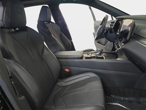 Used 2023 Lexus RX 350 F Sport image 10