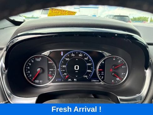 Used 2023 Chevrolet Traverse High Country FWD image 5