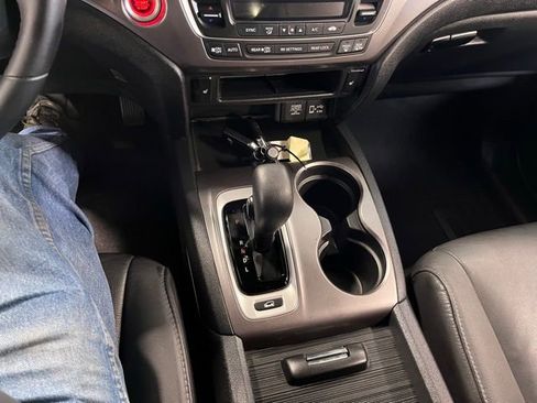 Used 2019 Honda Pilot EX-L image 29