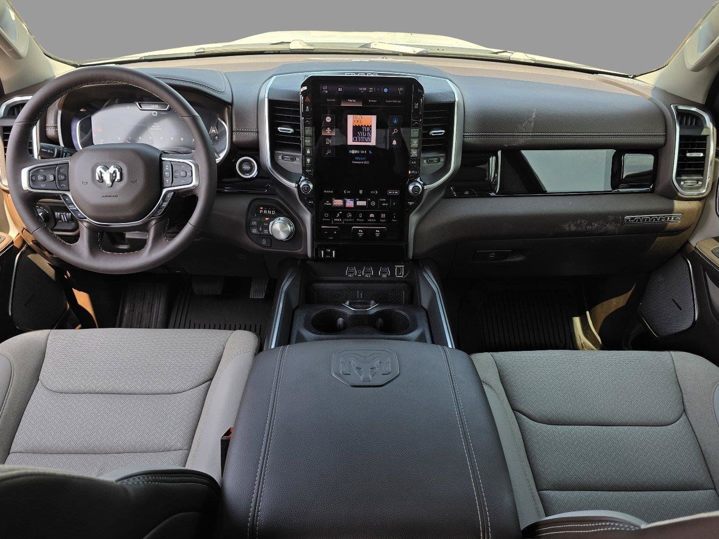 Used 2026 RAM 1500 Laramie AWD/4WD image 9