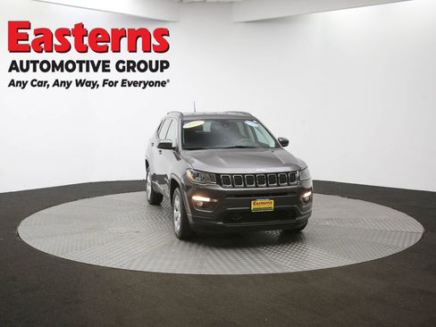 Used 2021 Jeep Compass Latitude w/ Driver Assistance Group image 49
