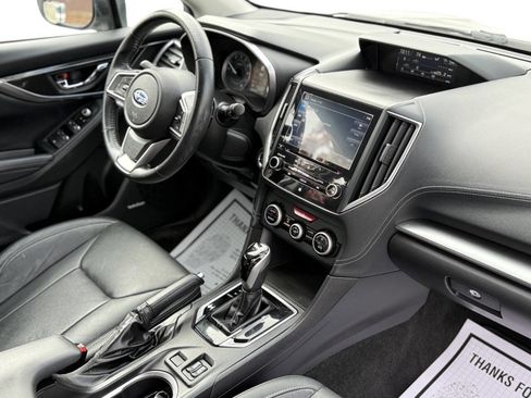 Used 2017 Subaru Impreza 2.0i Limited image 10