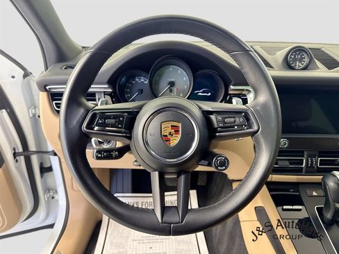 Used 2022 Porsche Macan S AWD/4WD image 12