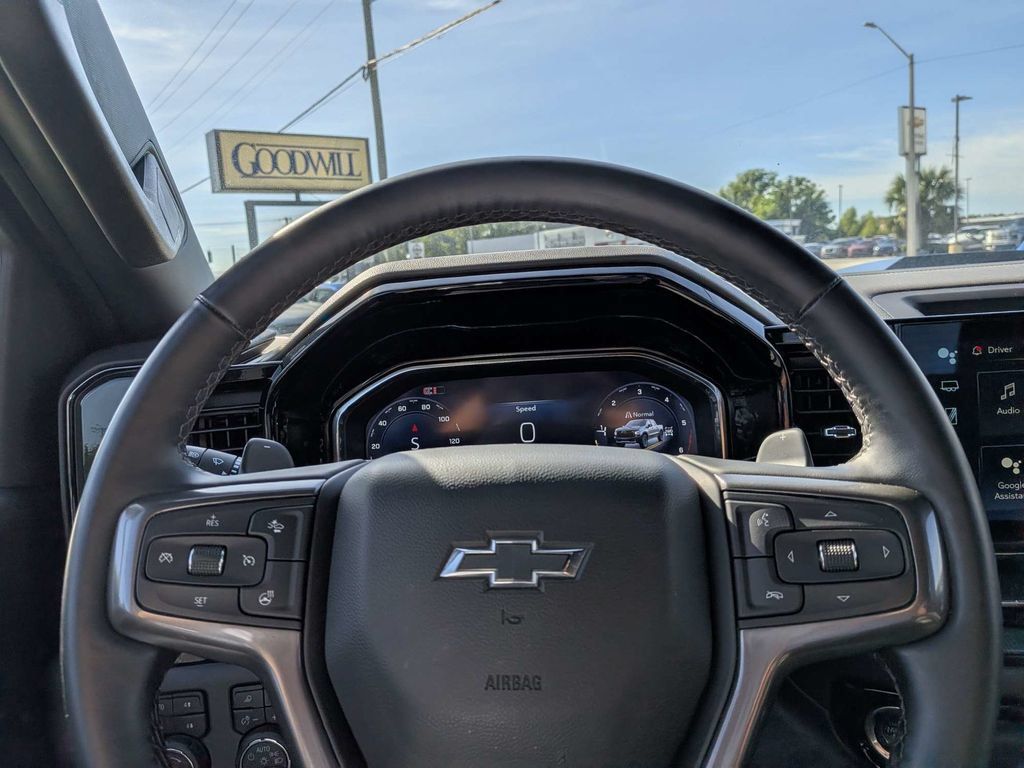 Used 2024 Chevrolet Silverado 1500 ZR2 w/ ZR2 Bison Edition AWD/4WD image 17