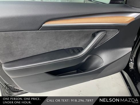 Used 2023 Tesla Model 3 Standard Range image 16