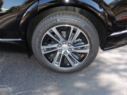 New 2026 Cadillac Lyriq Premium Luxury image 15