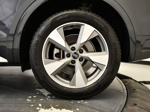 Certified 2023 Audi Q5 2.0T Premium Plus w/ Premium Plus Package image 14