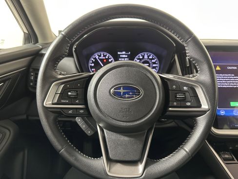 Used 2022 Subaru Outback Premium AWD/4WD image 12