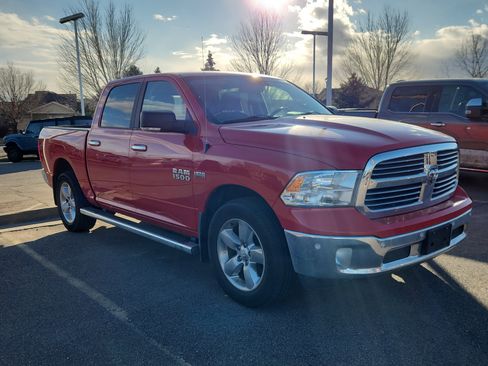 Used 2017 RAM 1500 Big Horn image 3
