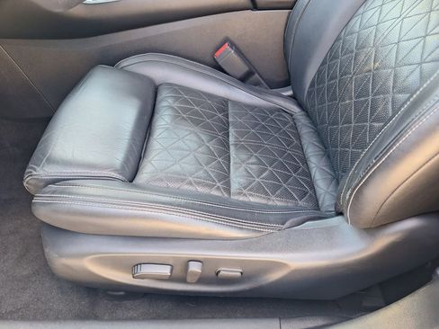 Used 2016 Nissan Maxima Platinum image 30