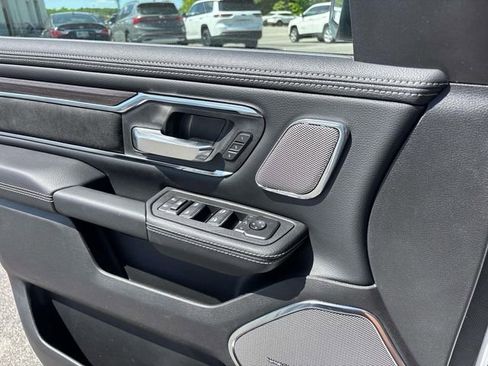 New 2026 RAM 1500 Laramie AWD/4WD image 12