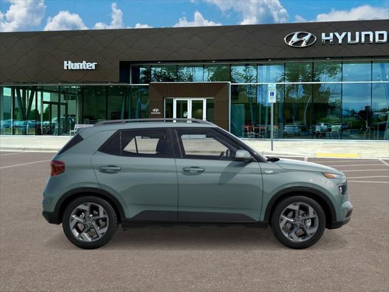Certified 2026 Hyundai Venue SEL FWD image 7