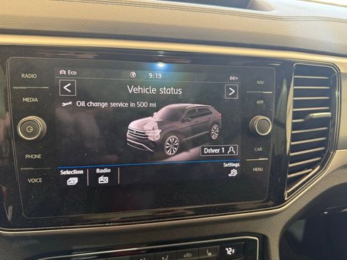 Used 2020 Volkswagen Atlas Cross Sport SEL R-Line image 26