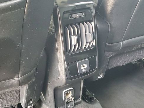 Used 2022 Jeep Compass Latitude FWD image 28
