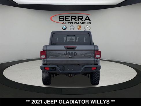Used 2021 Jeep Gladiator Willys image 14