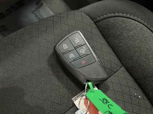 Used 2024 GMC Sierra 2500 SLE w/ SLE Convenience Package image 28