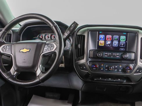 Used 2018 Chevrolet Silverado 1500 LT w/ All Star Edition image 17