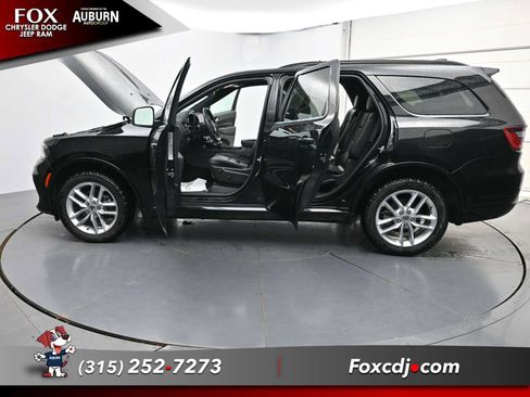 Used 2023 Dodge Durango GT AWD/4WD image 39