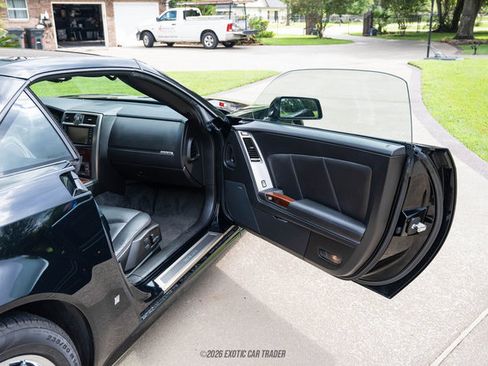 Used 2006 Cadillac XLR RWD image 78