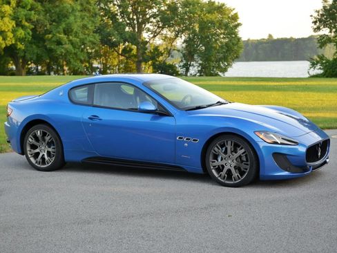 Used 2013 Maserati GranTurismo MC RWD image 1