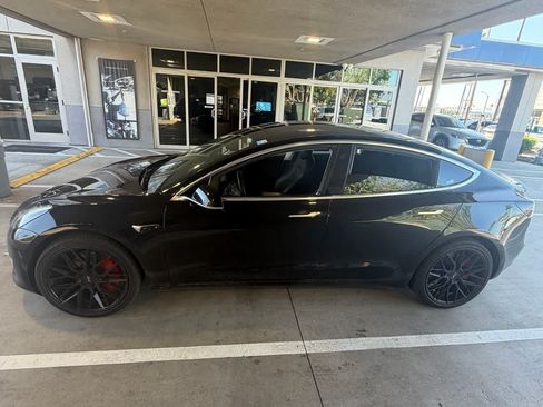 Used 2019 Tesla Model 3 Standard Range RWD image 8