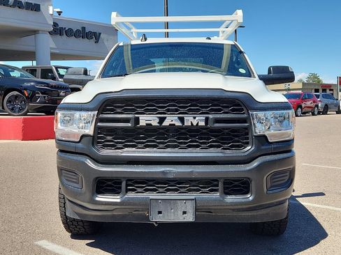 Certified 2022 RAM 2500 Tradesman AWD/4WD image 5