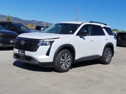 New 2026 Nissan Pathfinder SL