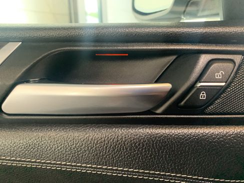 Used 2017 BMW X3 xDrive28i AWD/4WD image 29