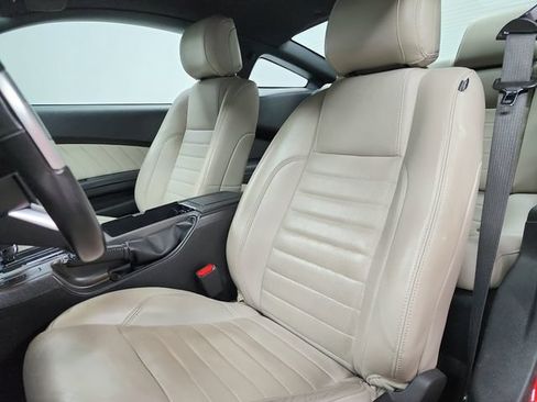 Used 2014 Ford Mustang GT Premium w/ Electronics Package RWD image 10