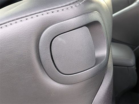 Used 2020 Dodge Challenger R/T Scat Pack w/ Shaker Package image 18