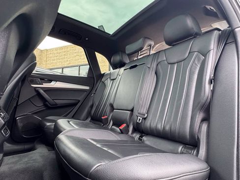 Used 2018 Audi Q5 2.0T Premium Plus AWD/4WD image 43