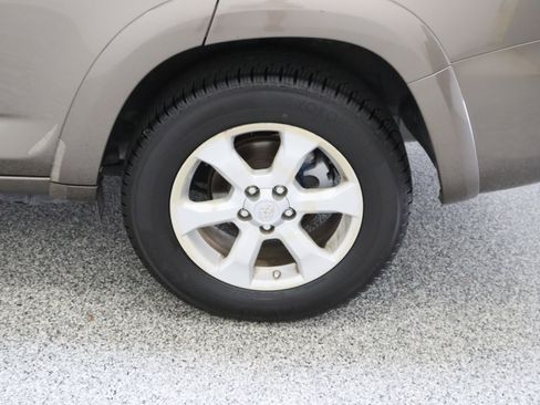 Used 2011 Toyota RAV4 Limited w/ Limited Extra Value Pkg FWD image 10