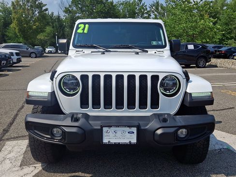 Used 2021 Jeep Wrangler Unlimited Sahara AWD/4WD image 2