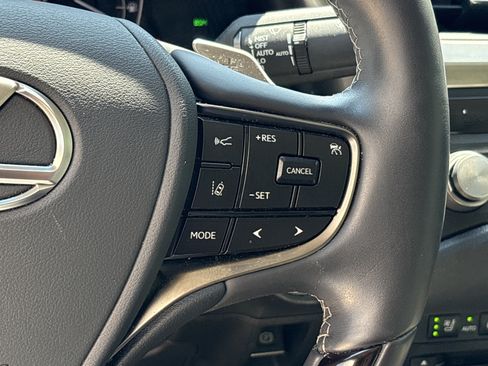 Certified 2021 Lexus ES 350 w/ Premium Package FWD image 20