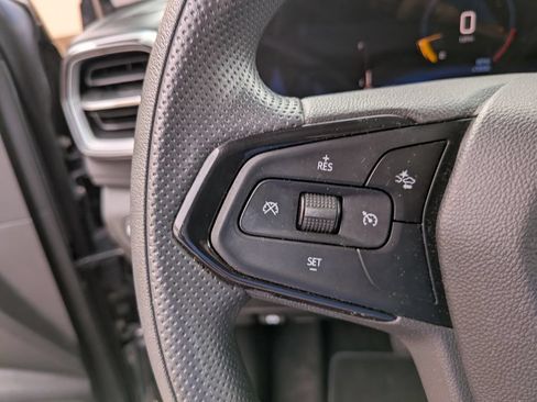 Used 2024 Chevrolet TrailBlazer LS FWD image 23