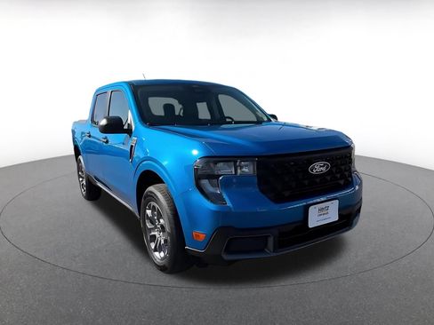 Used 2026 Ford Maverick XLT FWD image 3