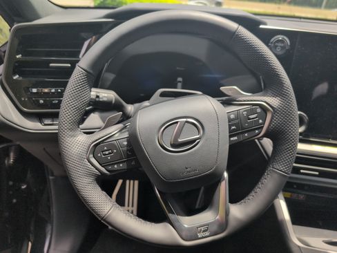 Used 2026 Lexus TX 500h AWD image 6
