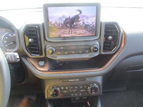 Certified 2024 Ford Bronco Sport Outer Banks w/ Tech Package image 5