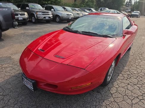 Used 1993 Pontiac Firebird Coupe RWD image 1