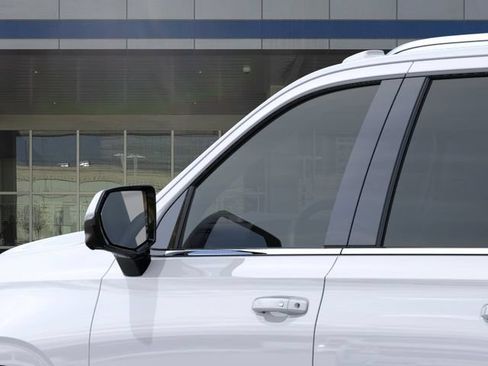 New 2026 Chevrolet Suburban LT w/ Comfort Package RWD image 12