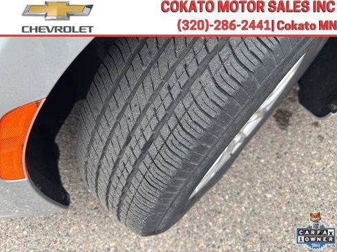 Used 2023 Chrysler Pacifica Touring-L FWD image 8