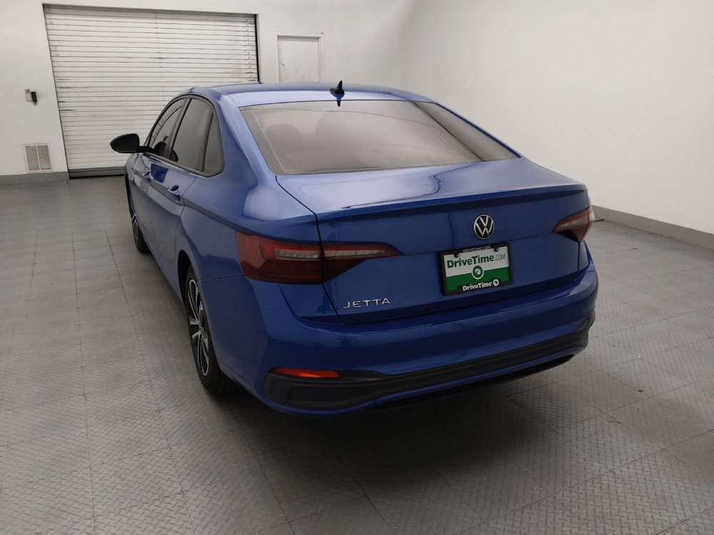 Used 2022 Volkswagen Jetta Sport FWD image 6