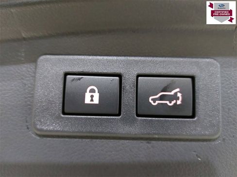 Certified 2025 Subaru Outback Premium w/ Popular Package #1A image 13