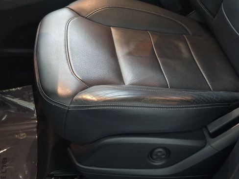 Used 2015 Mercedes-Benz ML 350 4MATIC image 31
