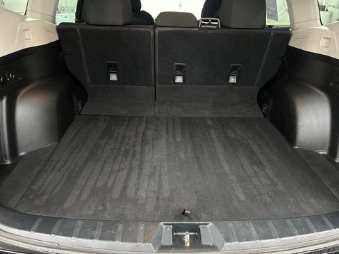Used 2023 Subaru Forester Premium AWD/4WD image 30
