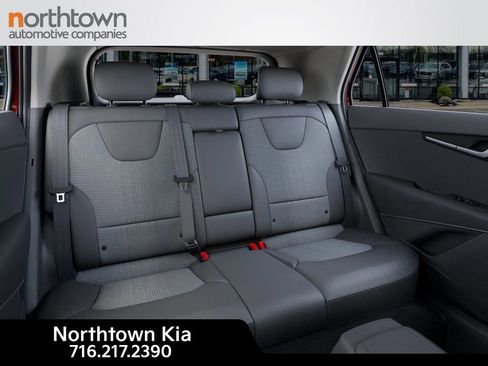 New 2025 Kia Niro EX w/ EX Cold Weather Package image 17